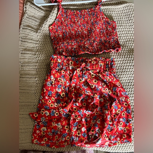 Matching Shorts/Crop Set - Picture 4 of 5